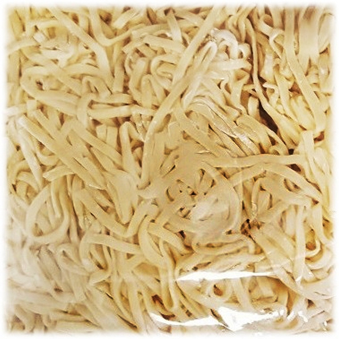 White noodles similar size to linguine